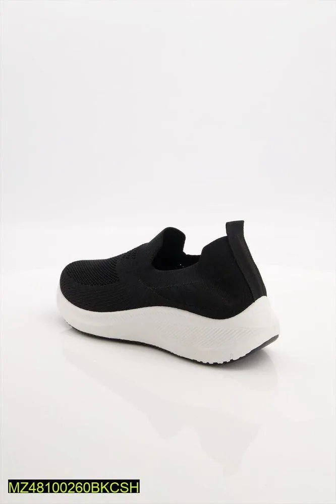 Black Slip-On Jogging Shoes for Daily Wear 3