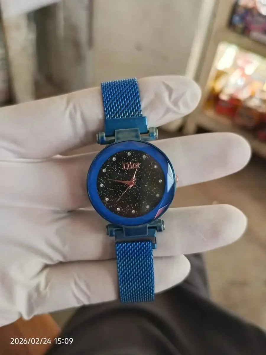 Women Cobalt Blue Starry Sky Watch with Mesh Strap 4